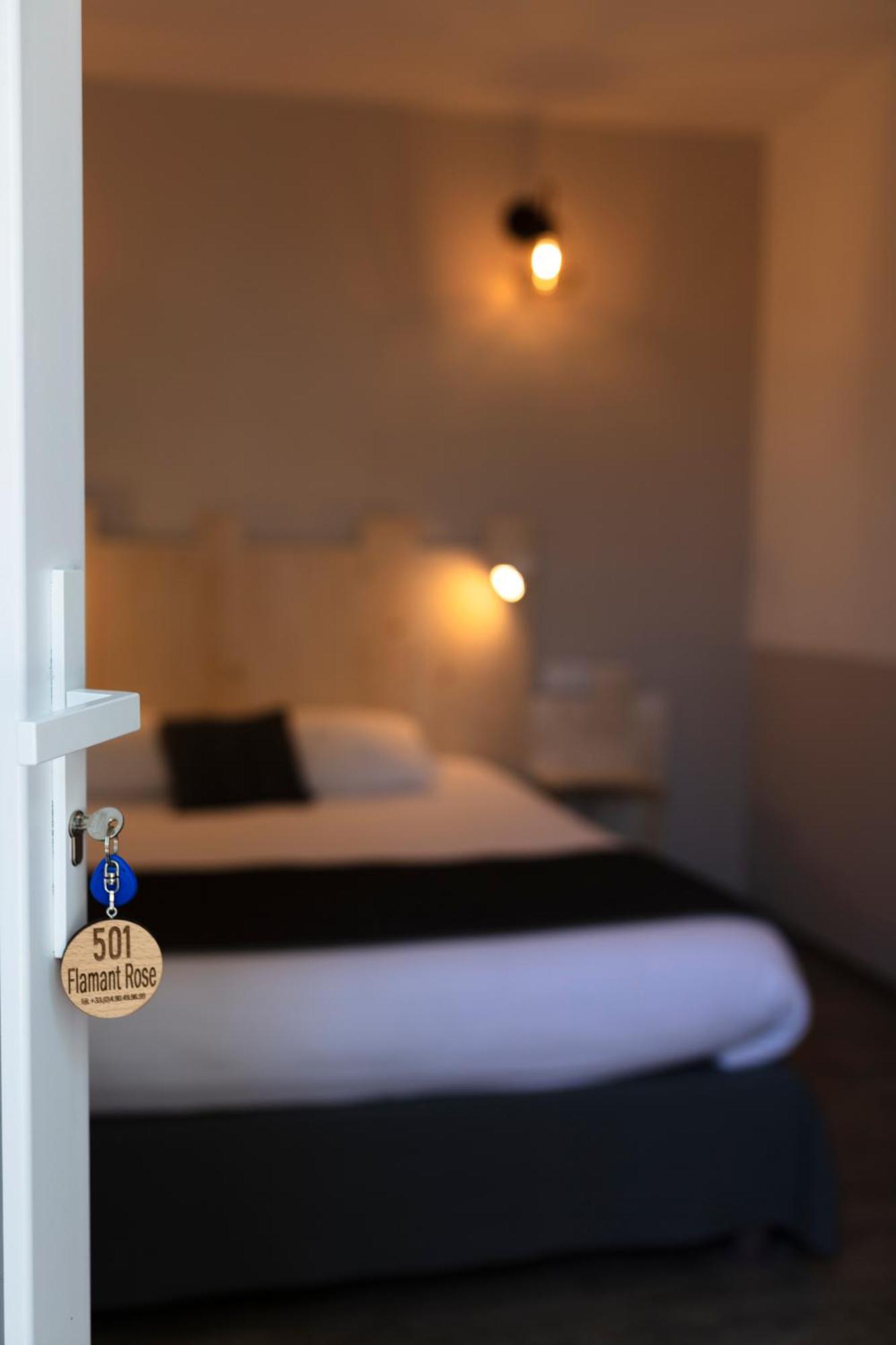 Logis Le Nid Du Pont De Gau Aparthotel แซ็งต์-มารี-เดอ-ลา-แมร์ ภายนอก รูปภาพ