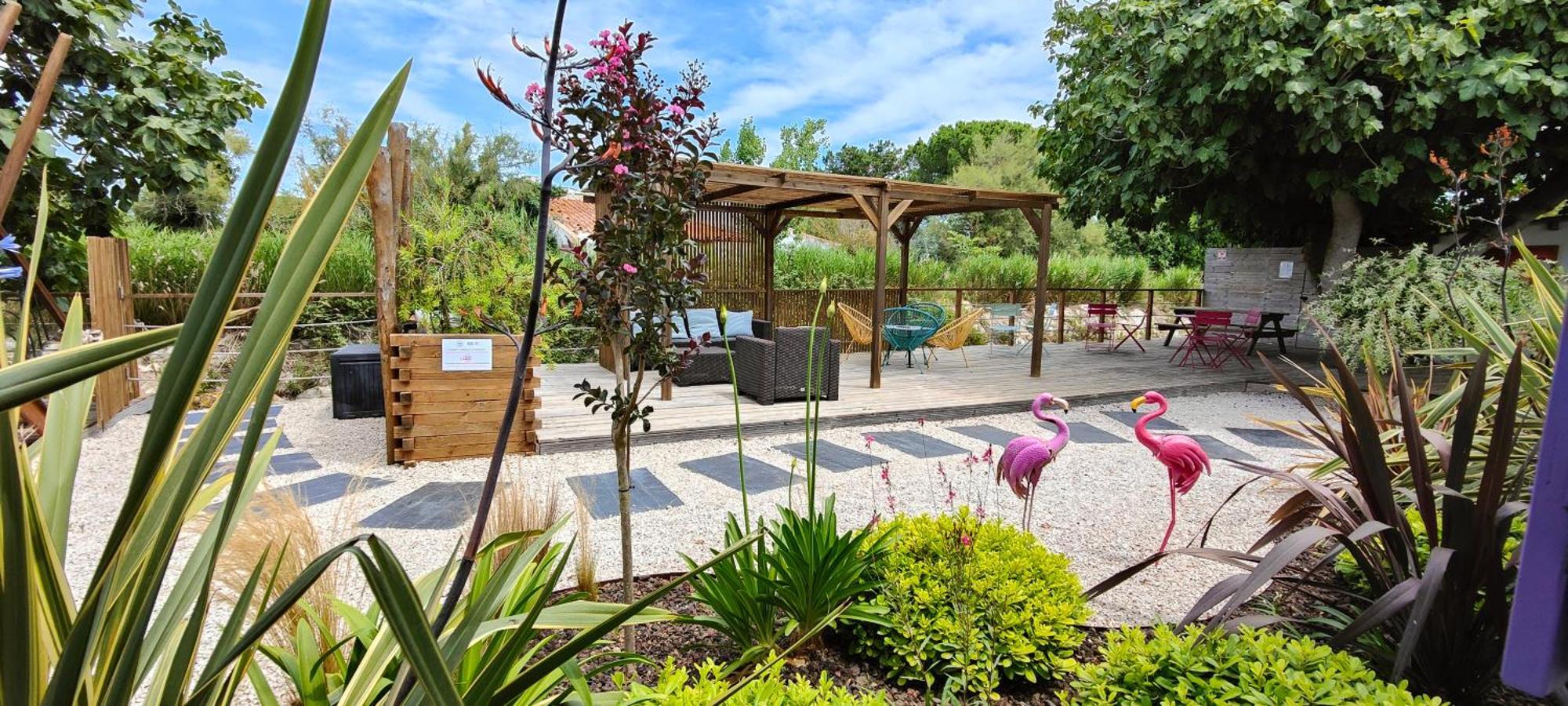 Logis Le Nid Du Pont De Gau Aparthotel แซ็งต์-มารี-เดอ-ลา-แมร์ ภายนอก รูปภาพ